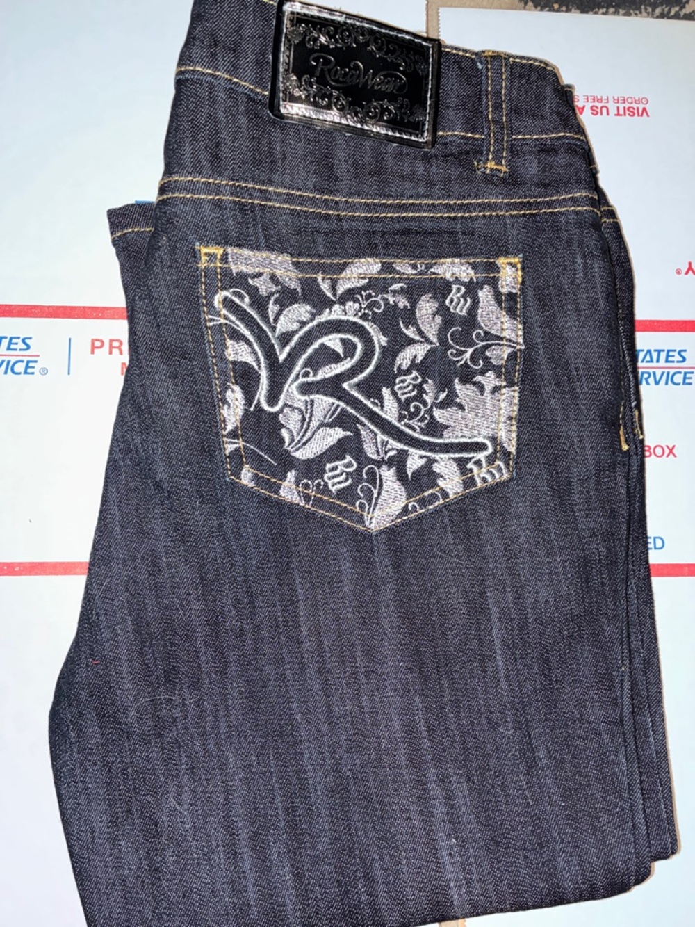 Rock Revival Women's Dark Blue Cropped Jeans with Embroidered Pocket